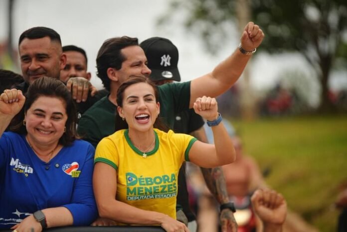 Débora Menezes percorre municípios do interior ao lado de comitiva do PL no Purus e Juruá